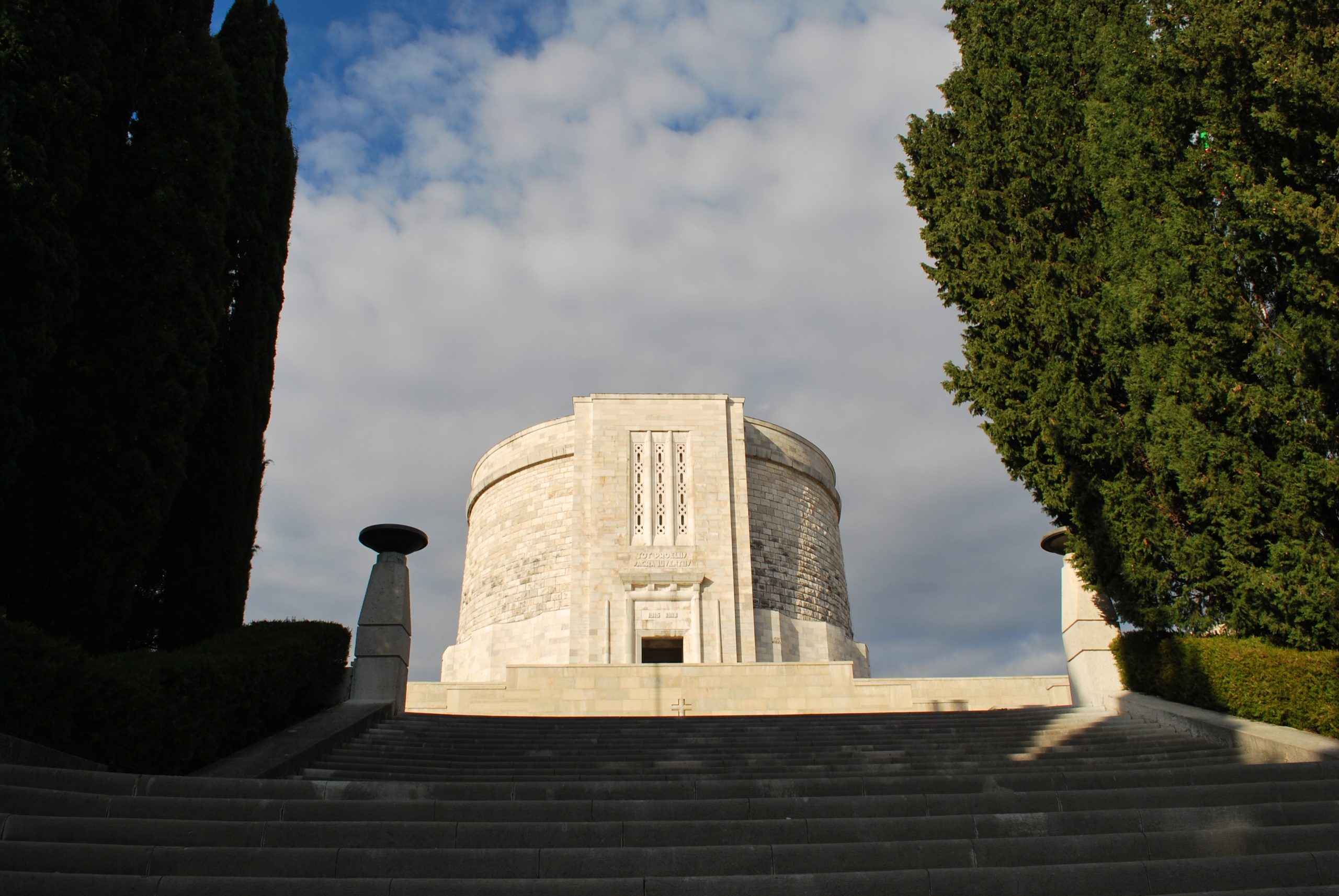 gallery-image